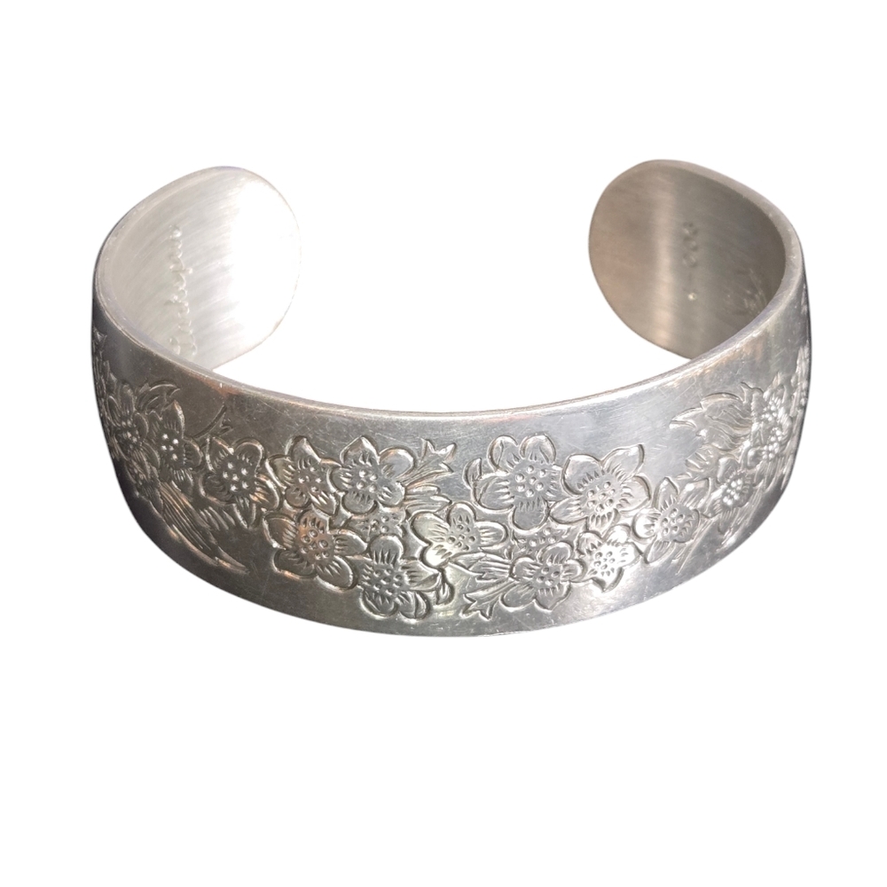 Samuel Kirk & Son Pewter 900-7 Vintage Larkspur‎ Etched Pewter Cuff Bracelet